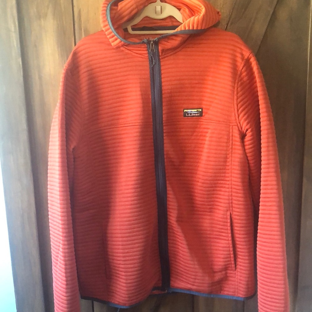L.L Bean lightweight jacket size Large T